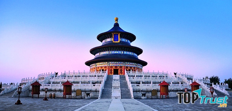 Toàn cảnh Thiên Đàn