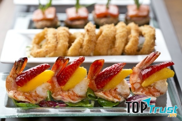 Tapas - món khai vị đặc trưng trong ẩm thực của người Tây Ban Nha