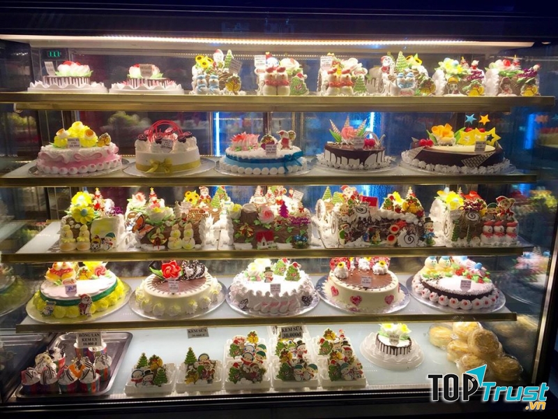 Tủ bánh kem Thiên Hương Bakery