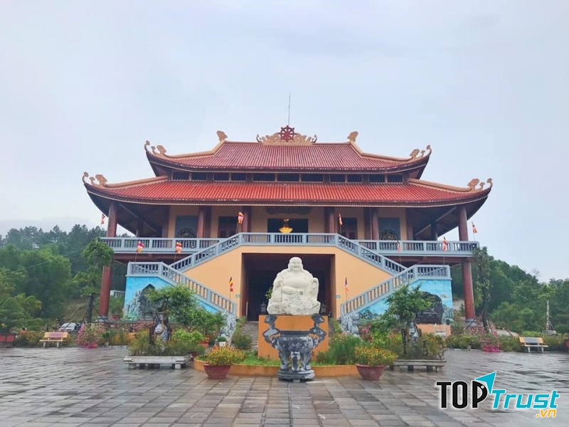 Thiền viện Trúc lâm Phượng Hoàng