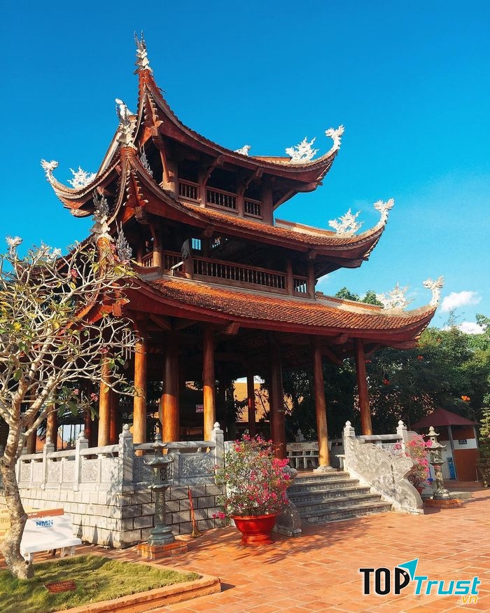 Thiền viện trúc lâm Phương Nam vừa cổ kính vừa trang nghiêm