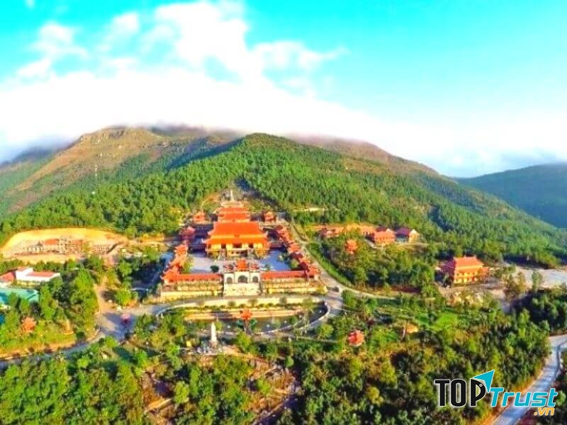 Thiền viện Trúc lâm Yên tử