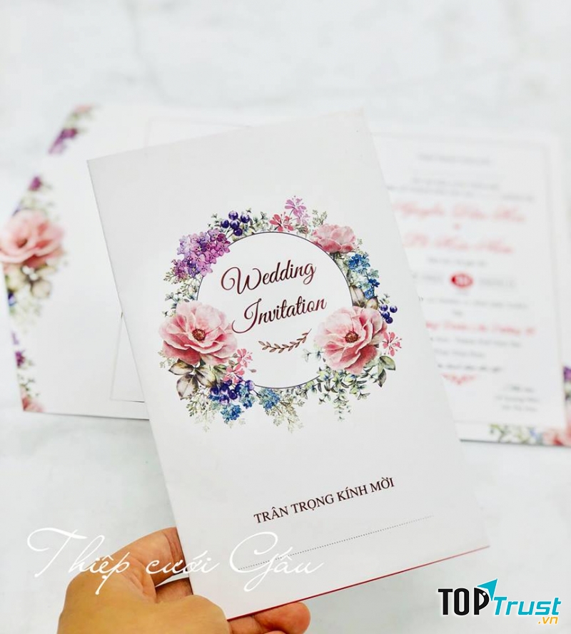 Mẫu thiệp cưới của dịch vụ thiệp cưới Gấu