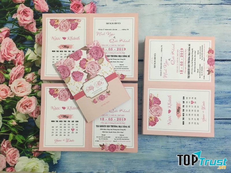 Hỗ trợ thiết kế hoàn toàn miễn phí, thiết kế thiệp cưới chuyên nghiệp.