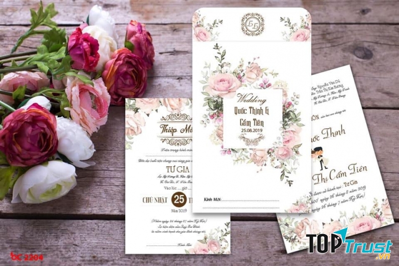 Thiệp Cưới Hoàng Duyên