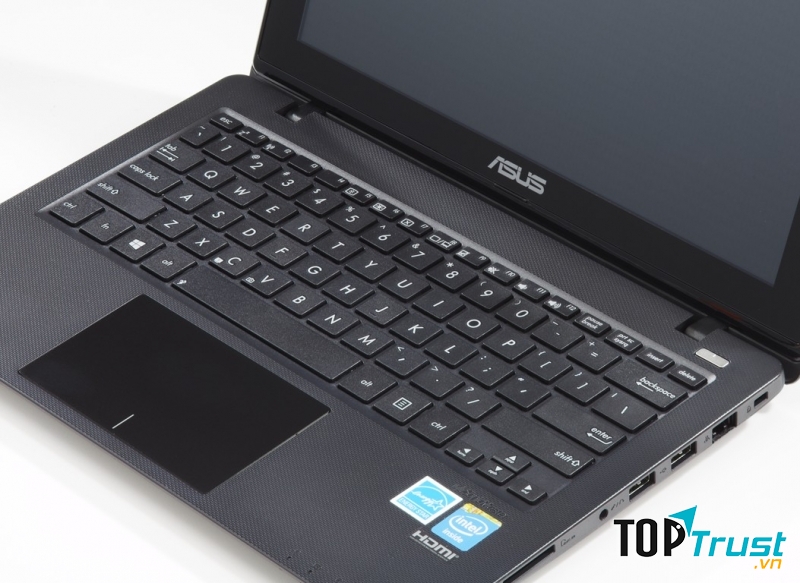 Bàn phím thiết kế công thái học