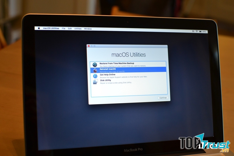 Phương án cuối cùng: cài lại toàn bộ MacOS