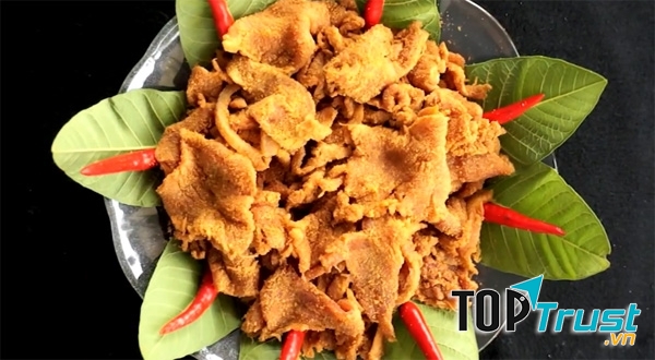 Thịt chua lá ổi