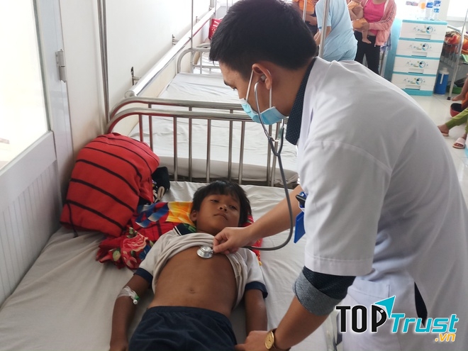 Ăn thịt cóc gây ngộ độc