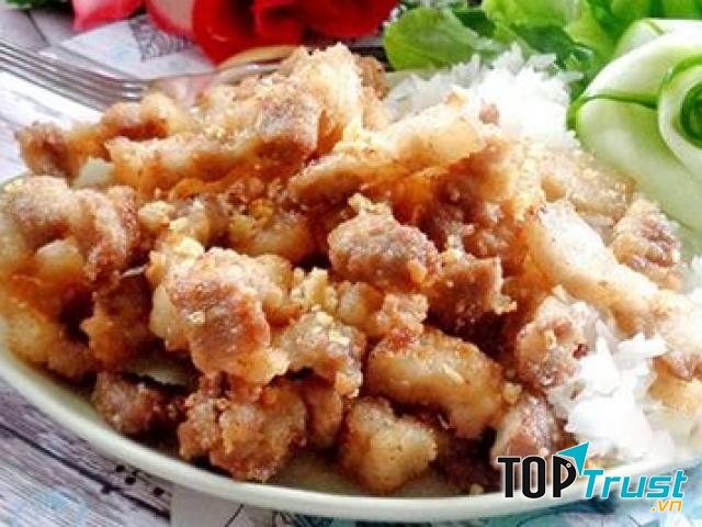 Thịt heo chiên xóc tỏi