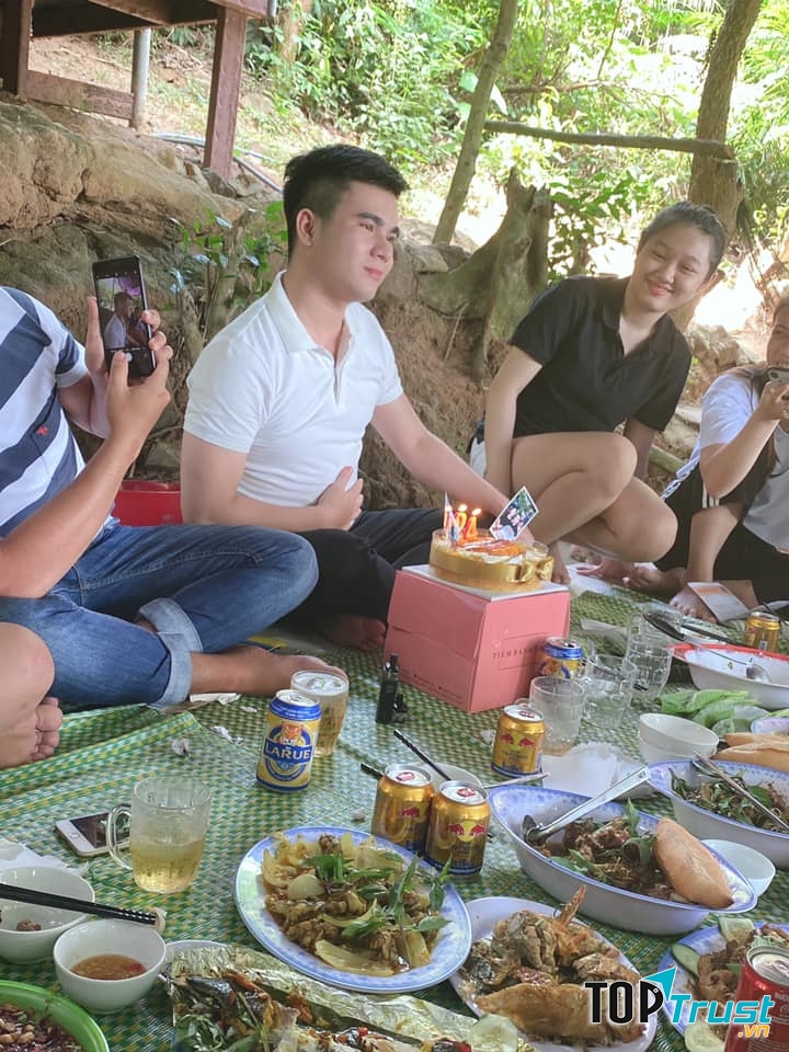 Thịt thỏ Ba Tài
