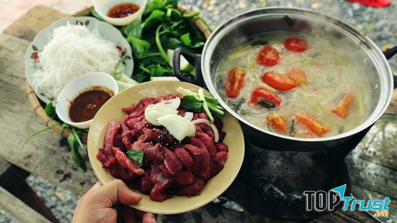 Thịt trâu nhúng mẻ