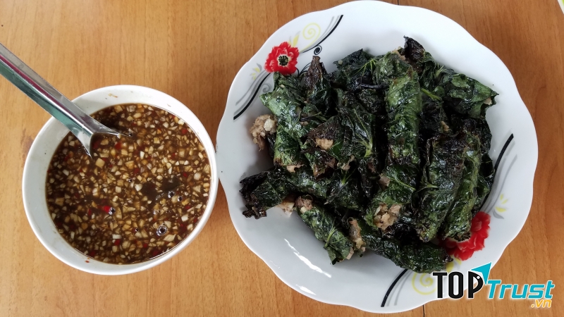 Thịt trâu nướng lá lốt