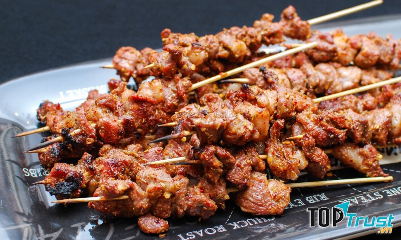 Thịt Xiên Nướng - Chợ Hoa Bằng