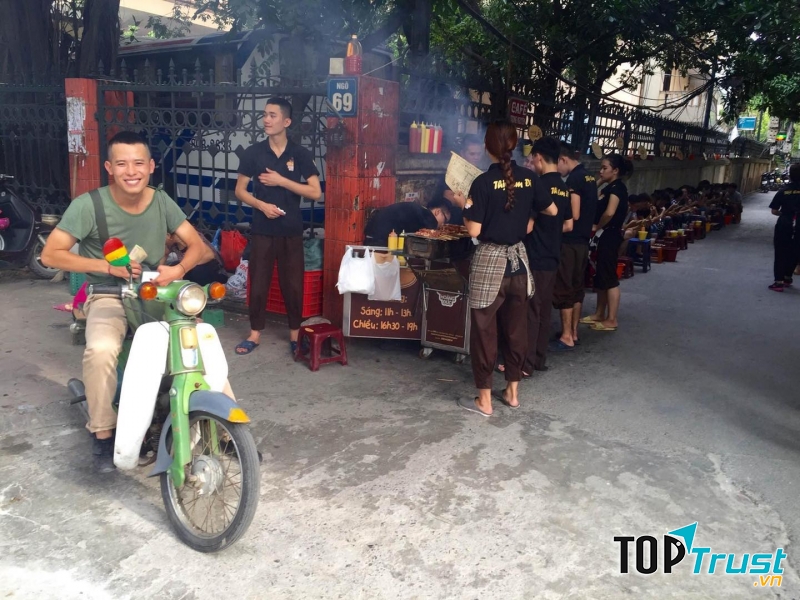 Thịt xiên nướng Hoàng Đức