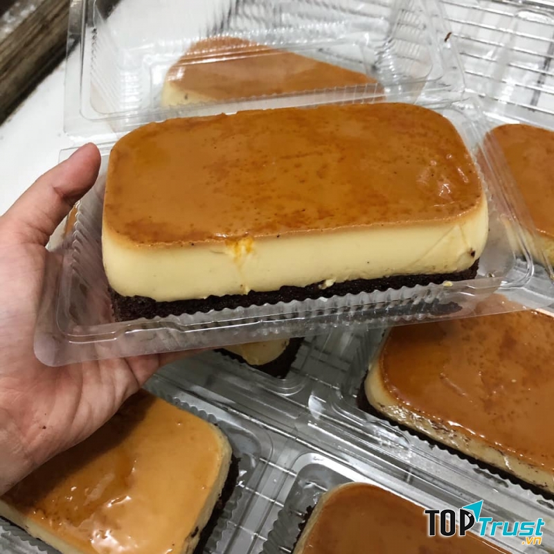 Menu bánh đa dạng, bánh mới mỗi ngày bạn có thể thoải mái lựa chọn.