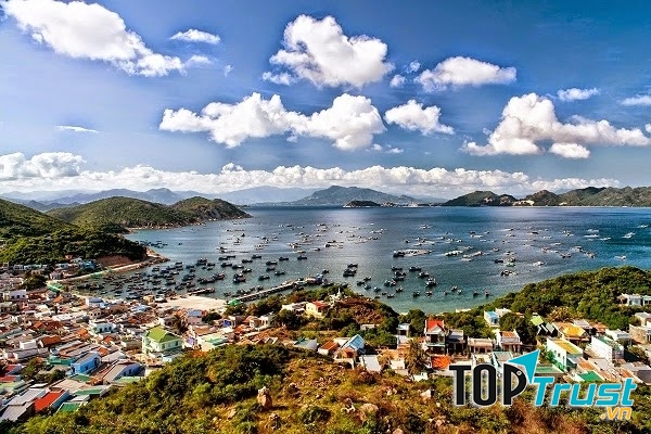 Tháng 3 đến tháng 9 rất thích hợp đi du lịch Bình Ba