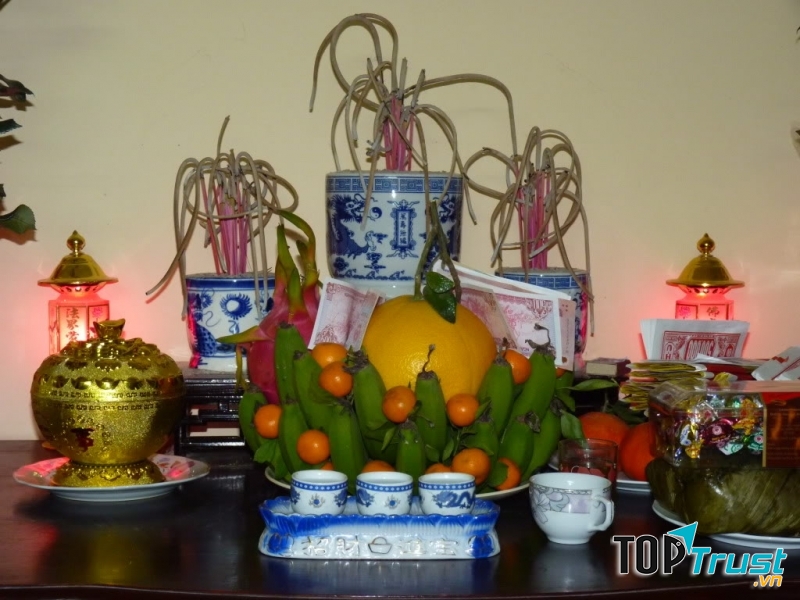 Chọn thời gian lập bàn thờ thích hợp