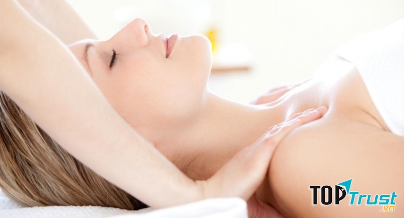 Massage giúp cải thiện kích cỡ và tăng độ săn chắc của vòng 1
