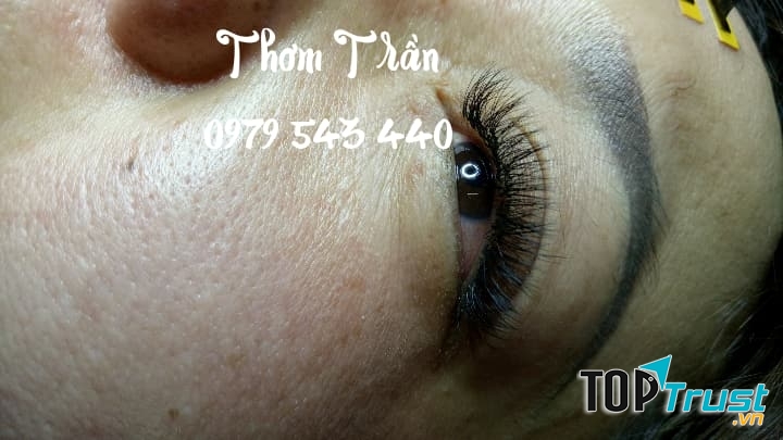 Thơm Trần Nối Mi