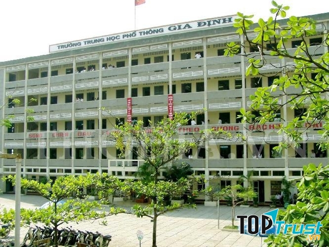 THPT Gia Định