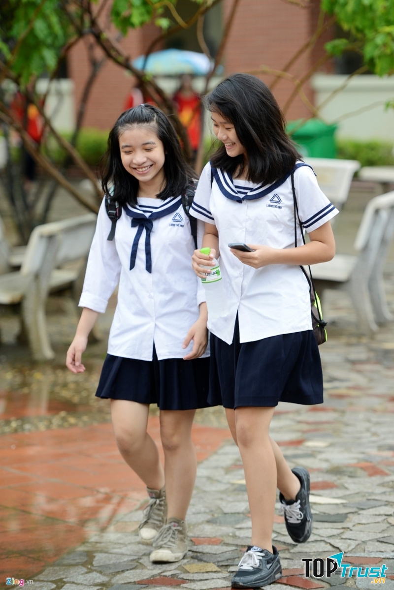 Đồng phục thủy thủ trường THPT Lương Thế Vinh