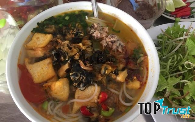 Thu Hằng - Bún Riêu, Mì & Cháo Gà
