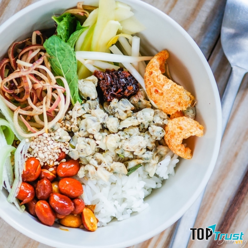 Cơm hến Thu Hiền
