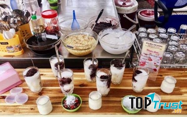 Thu Hương - Sữa chua trân châu và chè bưởi