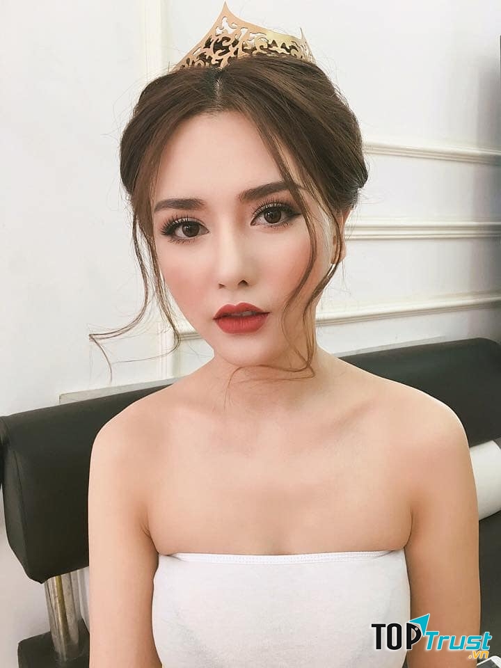 Thu Kenny Makeup Store