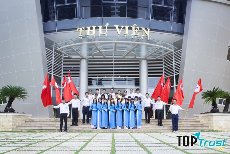 Thư viện Đại Học Ngân Hàng TP. Hồ Chí Minh