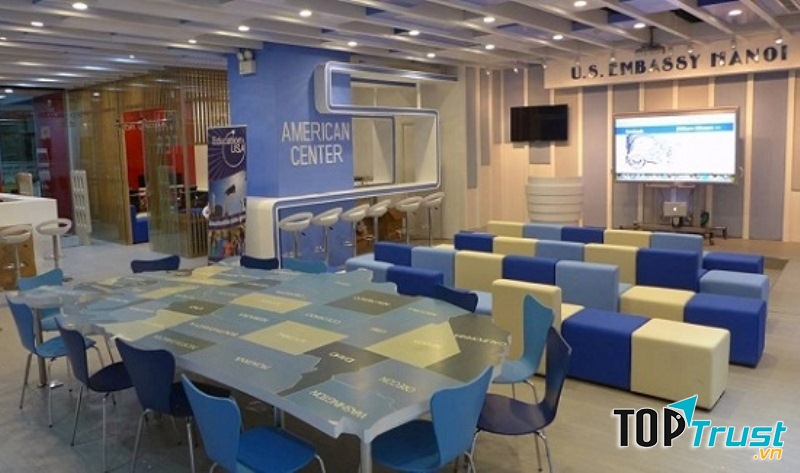 Không gian hiện đại, ngăn nắp tại thư viện Hoa Kỳ