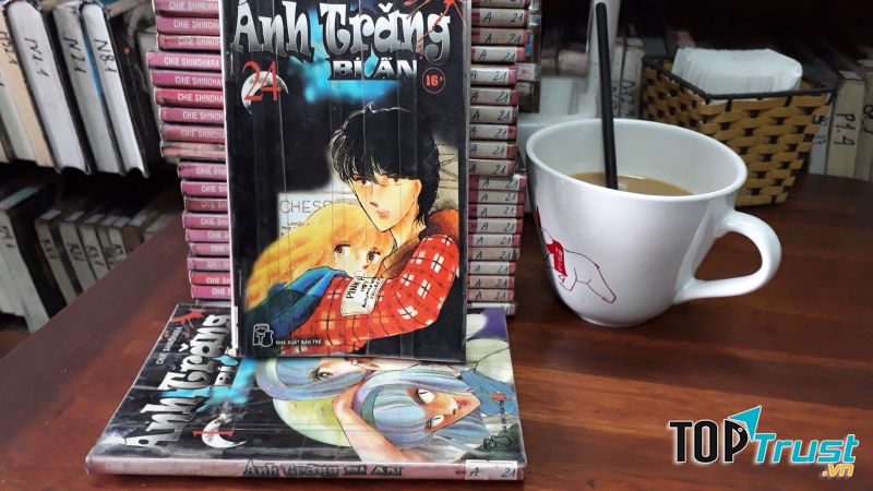 Thư viện Yến – Cafe & Books