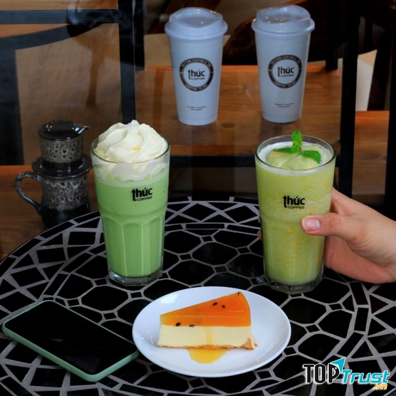 Thức uống của quán khá đa dạng