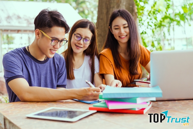 Đừng học công thức suông, hãy kết hợp các bài tập có áp dụng công thức đó