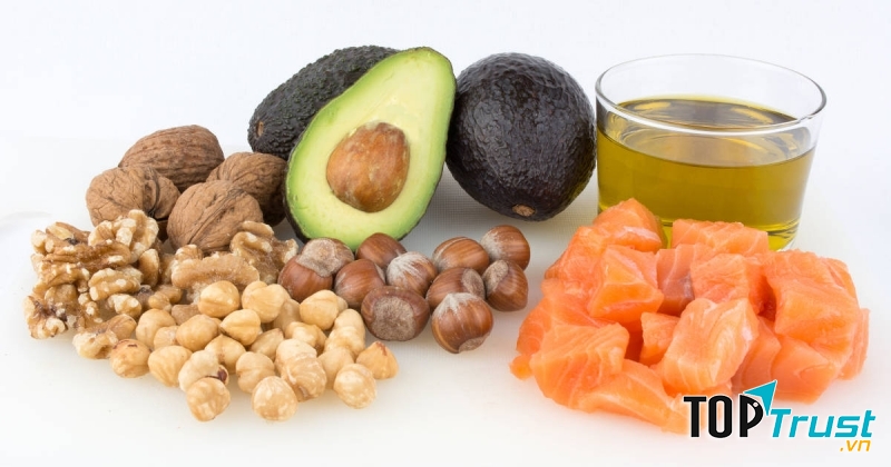 Bơ, cá hồi, óc chó là những thực phẩm giàu omega 3 và acid béo
