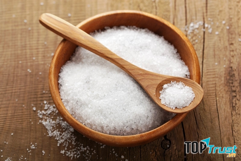 Thực phẩm quá mặn không chỉ có hại với tim mạch mà còn có hại với não và gây nghiện không kém nicotine