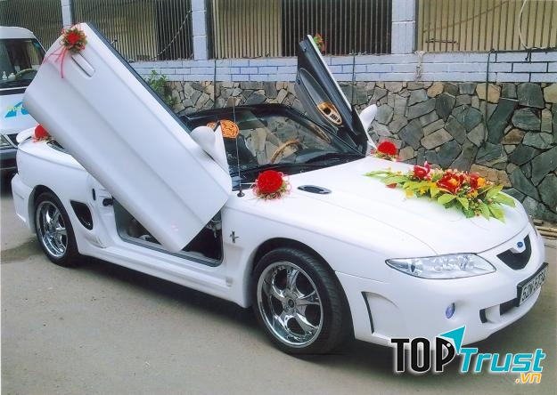 Xe cưới thể hiện đẳng cấp