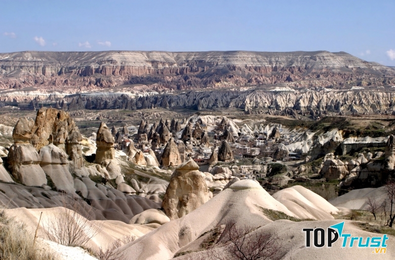 Thung lũng đá Cappadocia (Thổ Nhĩ Kỳ)