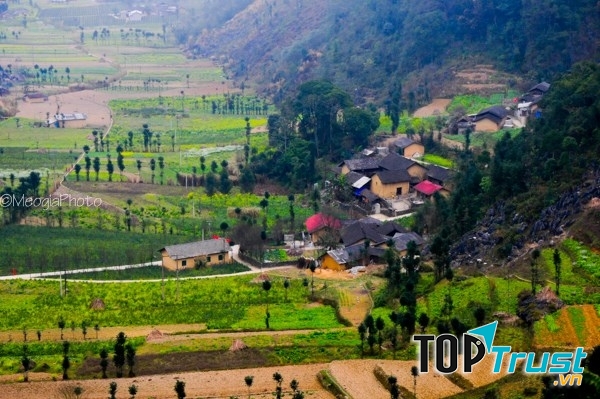 Thung lũng Sủng Là - nhà của Pao