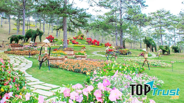 Một góc trong thung Lũng Tình Yêu