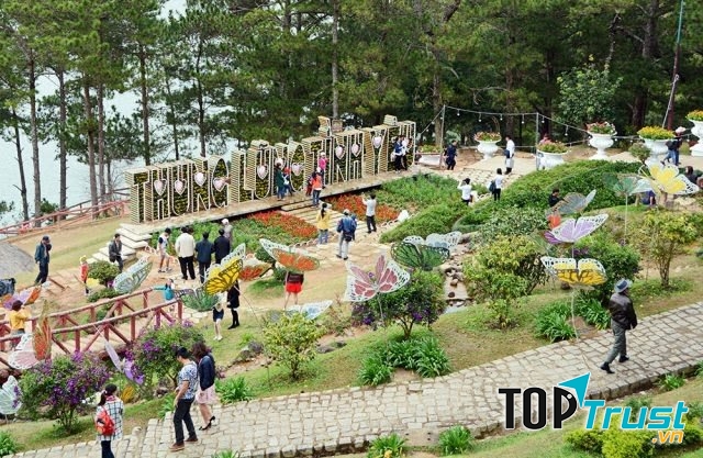 Thung lũng tình yêu