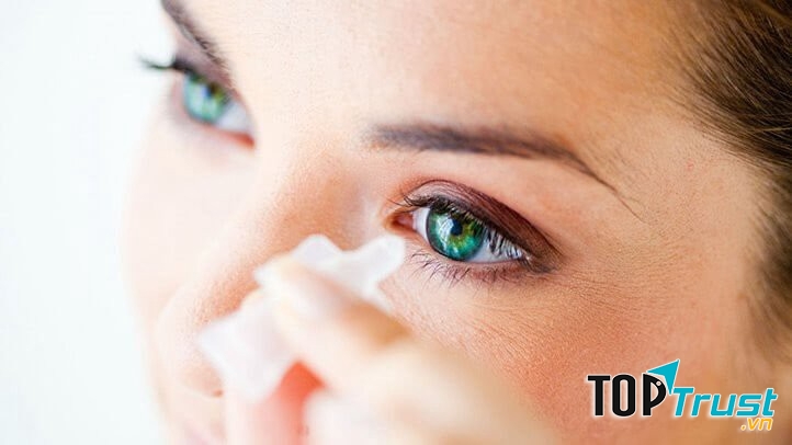 Thuốc nhỏ mắt