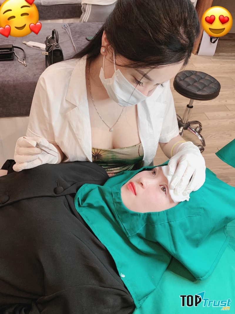 Thương Beauty Academy