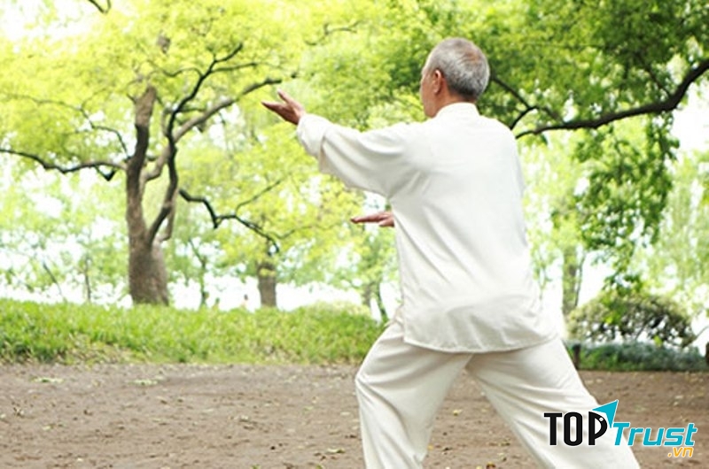 Luyện tập thể dục thể thao duy trì sức khỏe