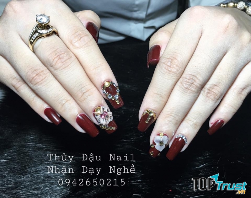 Thuỷ Đậu Nail