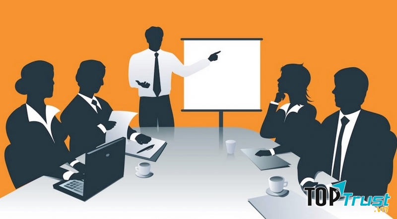 Nếu hiện tại bạn vẫn là nhân vật nhút nhát và hoảng sợ khi đứng trước đám đông hoặc cứ nhìn chăm chăm vào kịch bản khi thuyết trình thì trước khi năm học cuối cùng kết thúc bạn cần cải thiện chúng ngay lập tức. V