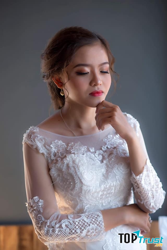 Thy Anh Make Up (Happy Studio)