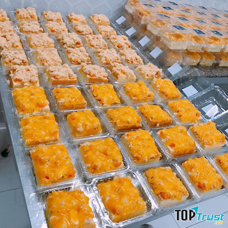 Sản phẩm bánh thơm ngon, hấp dẫn tại Ti Bơ Bakery