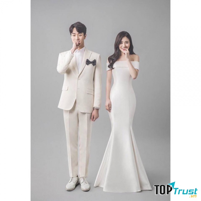 Tiara Wedding studio
